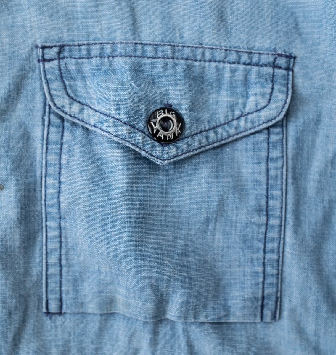 The cigarette pocket found on Big Yank chambray work shirts