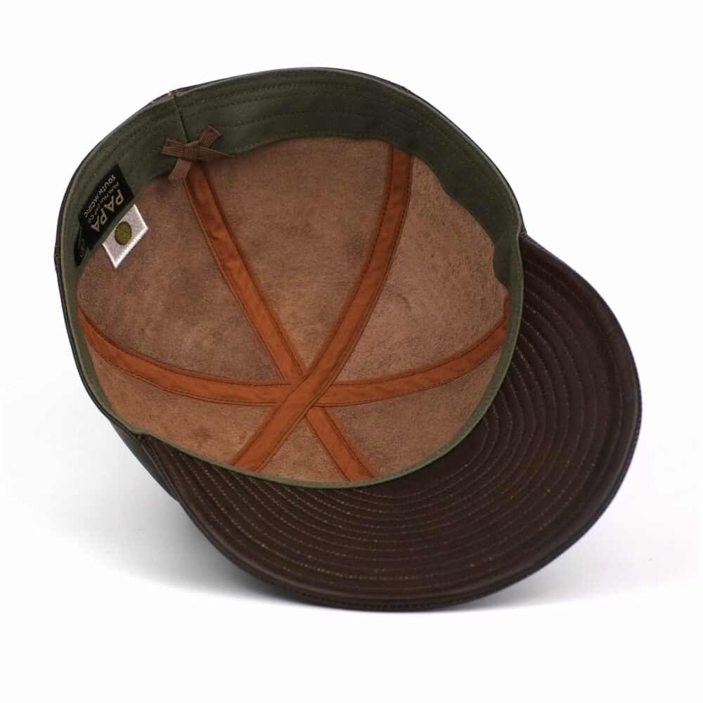 Cap internal detail