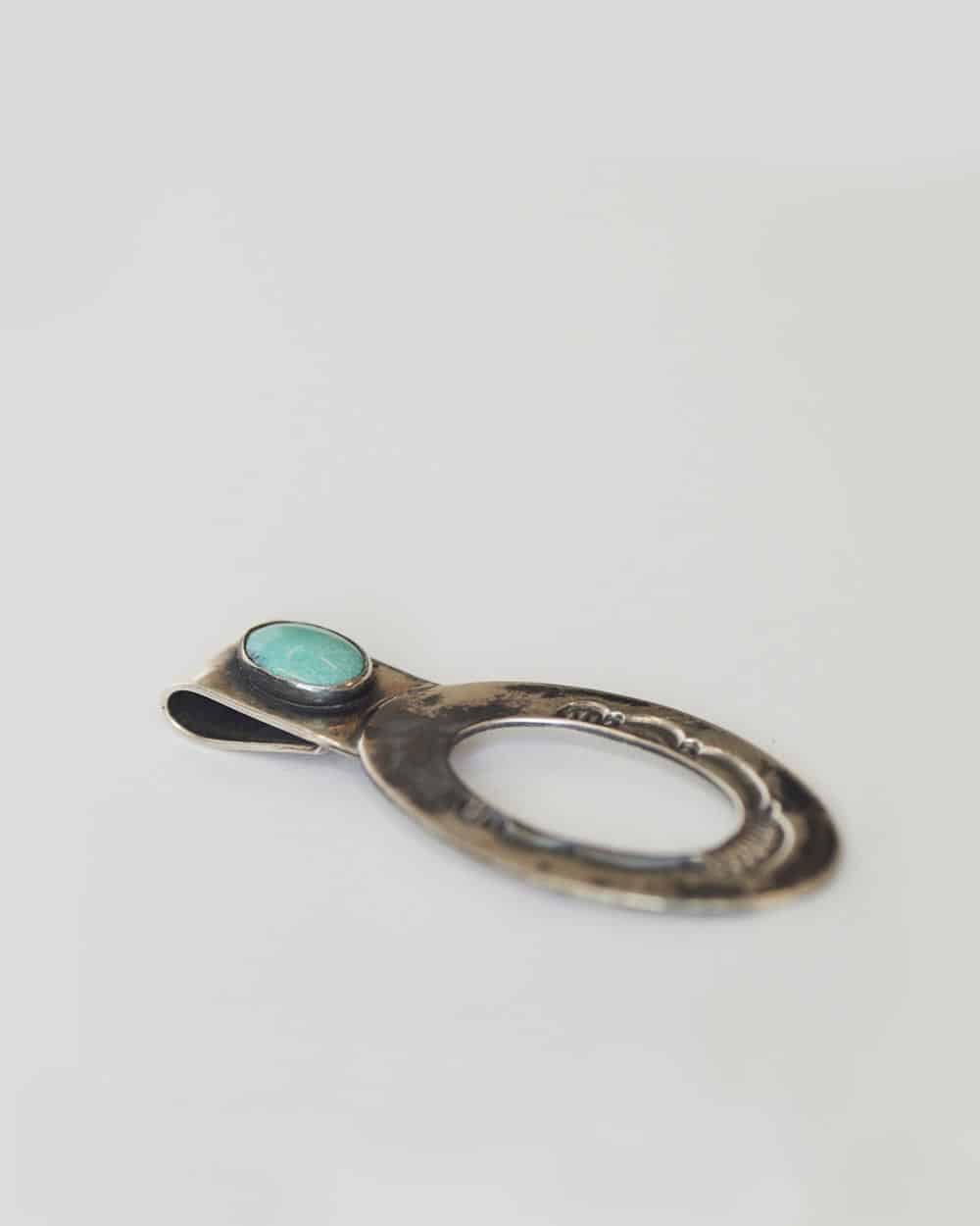 アクセサリー Shade Keeper Pendant made by Red Rabbit Classic Shade Keeper Pendant — Red Rabbit Trading Co.