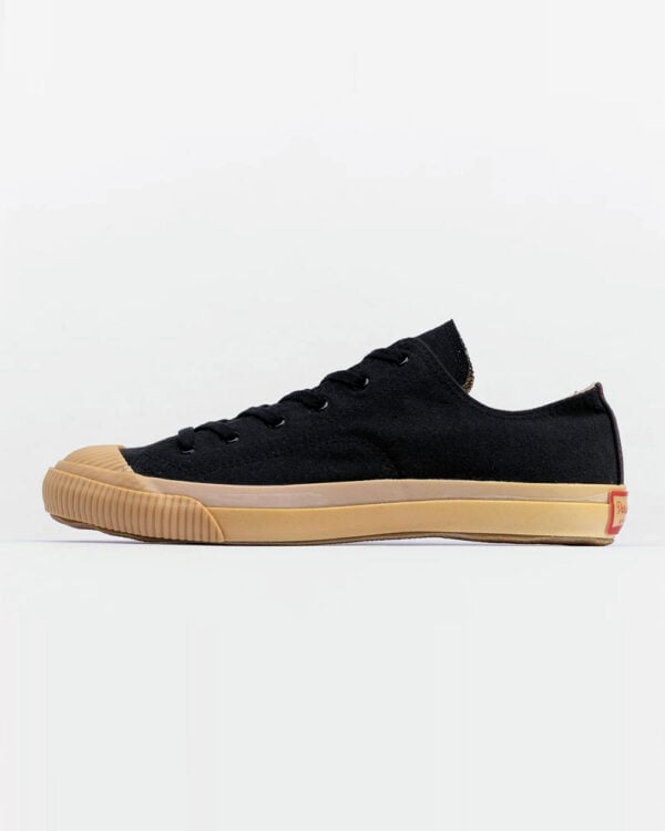 PRAS Shellcap Low Sneakers - Kuro/Gum