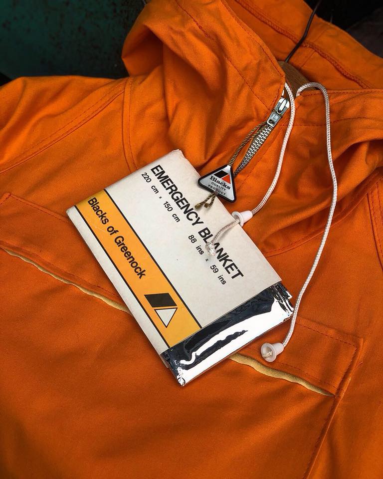 Close up of Black of Greenock Ventile Smock. Photo from @ragparadesheffield Instagram.
