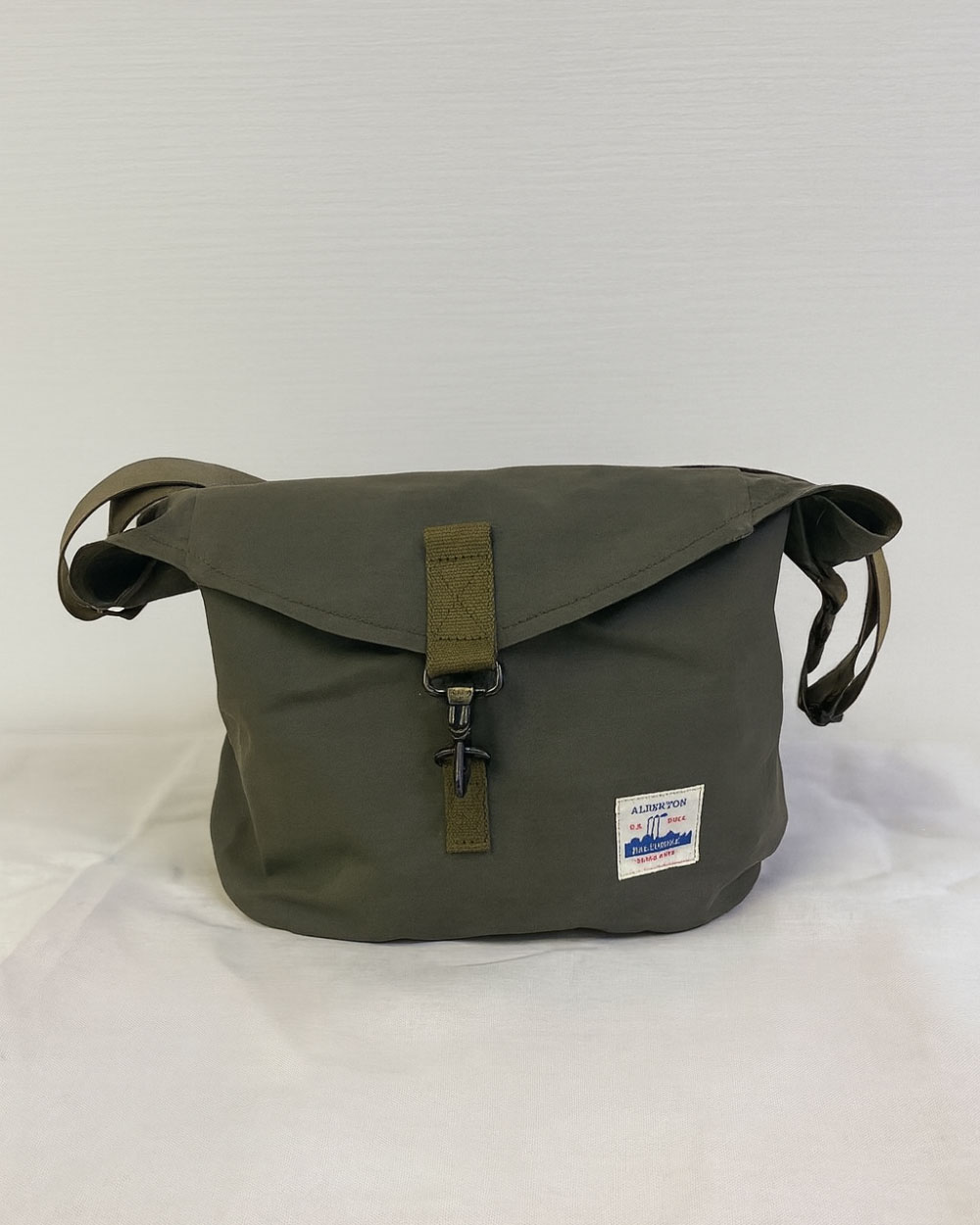 Alberton Japan Army Duck Shoulder Bag