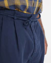 Seuvas Linen Tapered 2-Tuck Pants