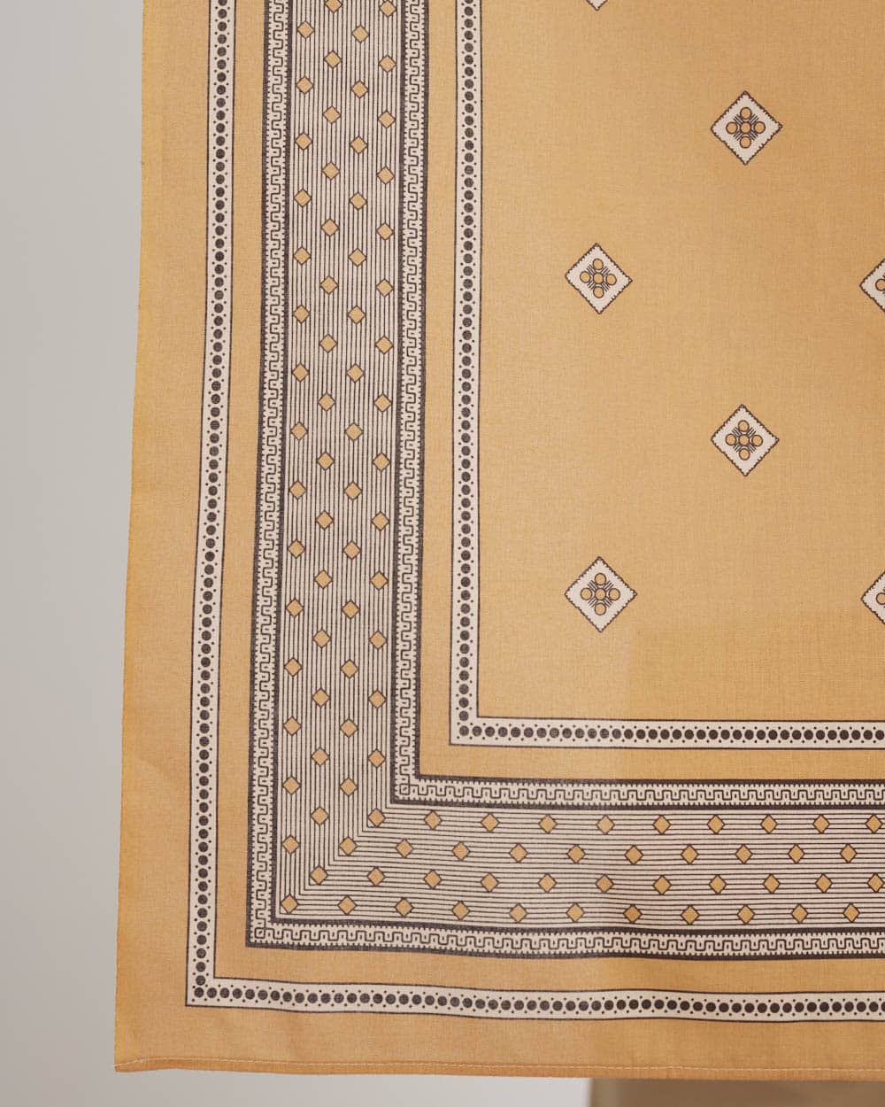 One Ear Brand Champagne Bandanna - Gold