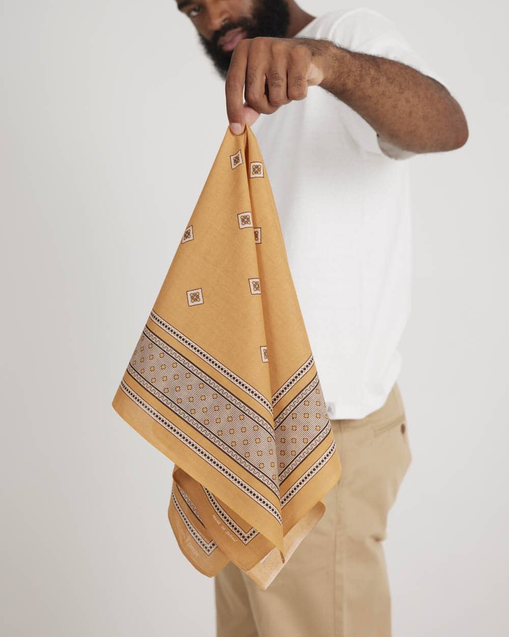 One Ear Brand Champagne Bandanna - Gold