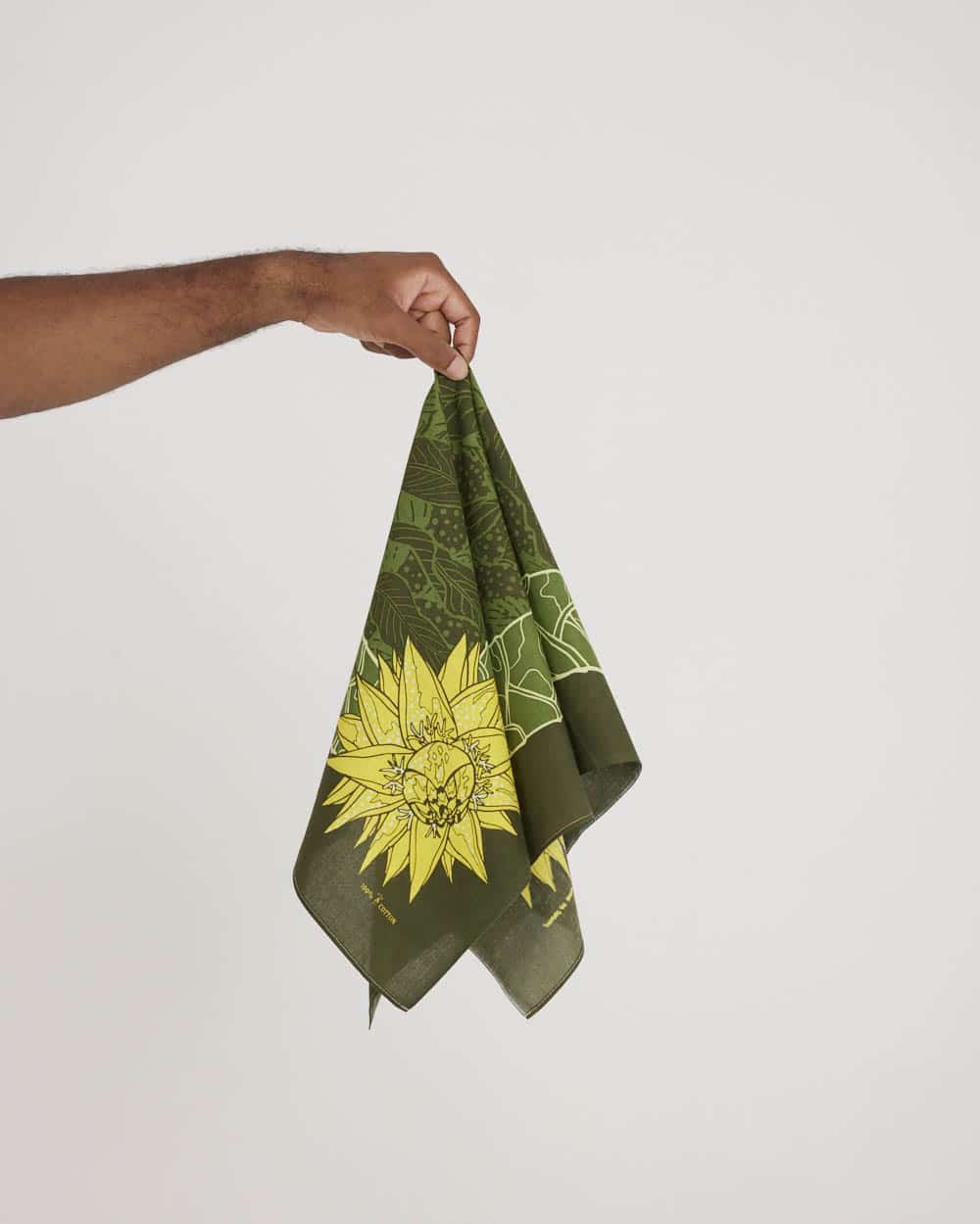 One Ear Brand Musella Lasiocarpa Bandanna - Jungle Camo