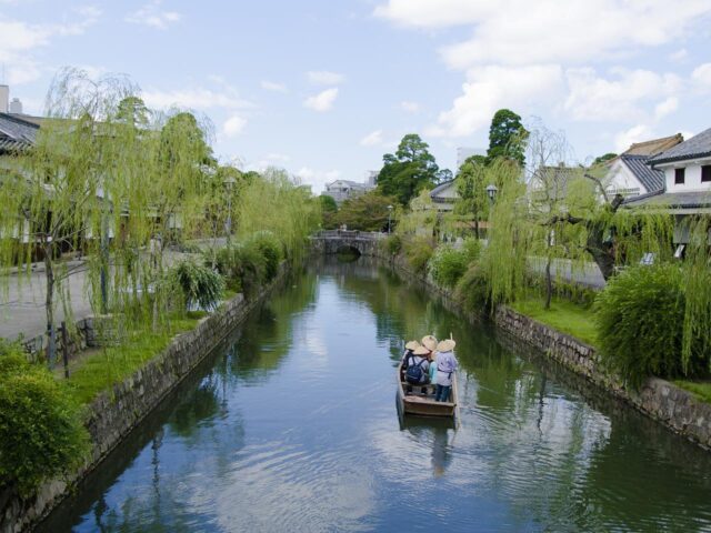 Winter view along Kurashiki Bikan canal